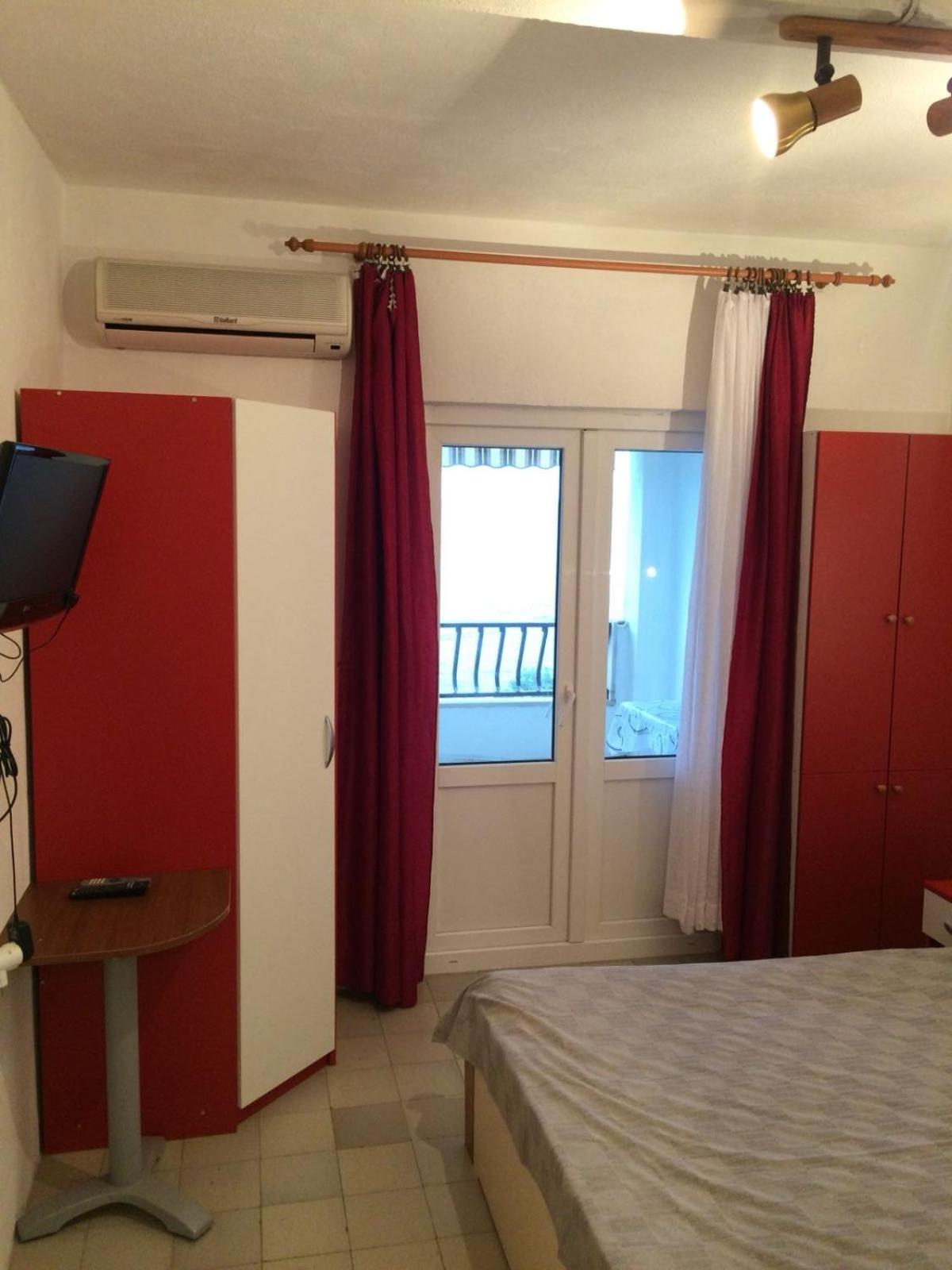 Apartments By The Sea Tucepi, Makarska - 2699 Chambre photo